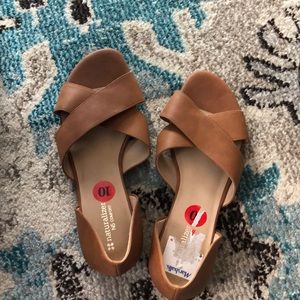 Naturalizer size 10 flats NWT